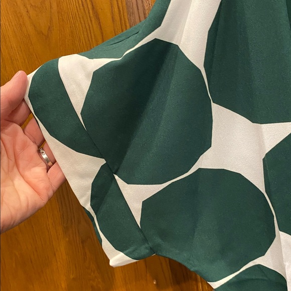 NWT JODIFL Dark Green Dot Print Blouse size small - Picture 4 of 6